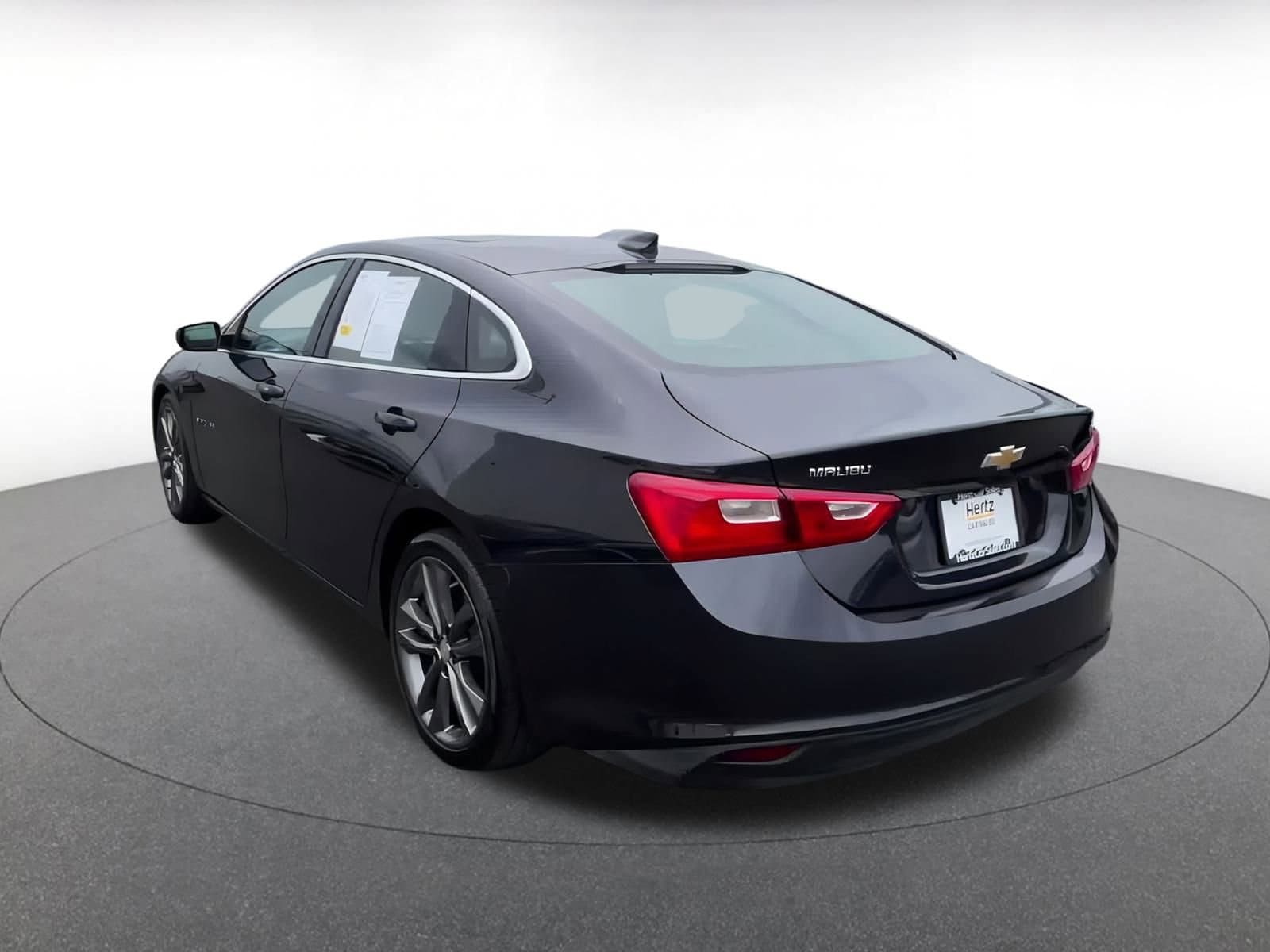 Thumbnail: 2023 Chevrolet Malibu - 11