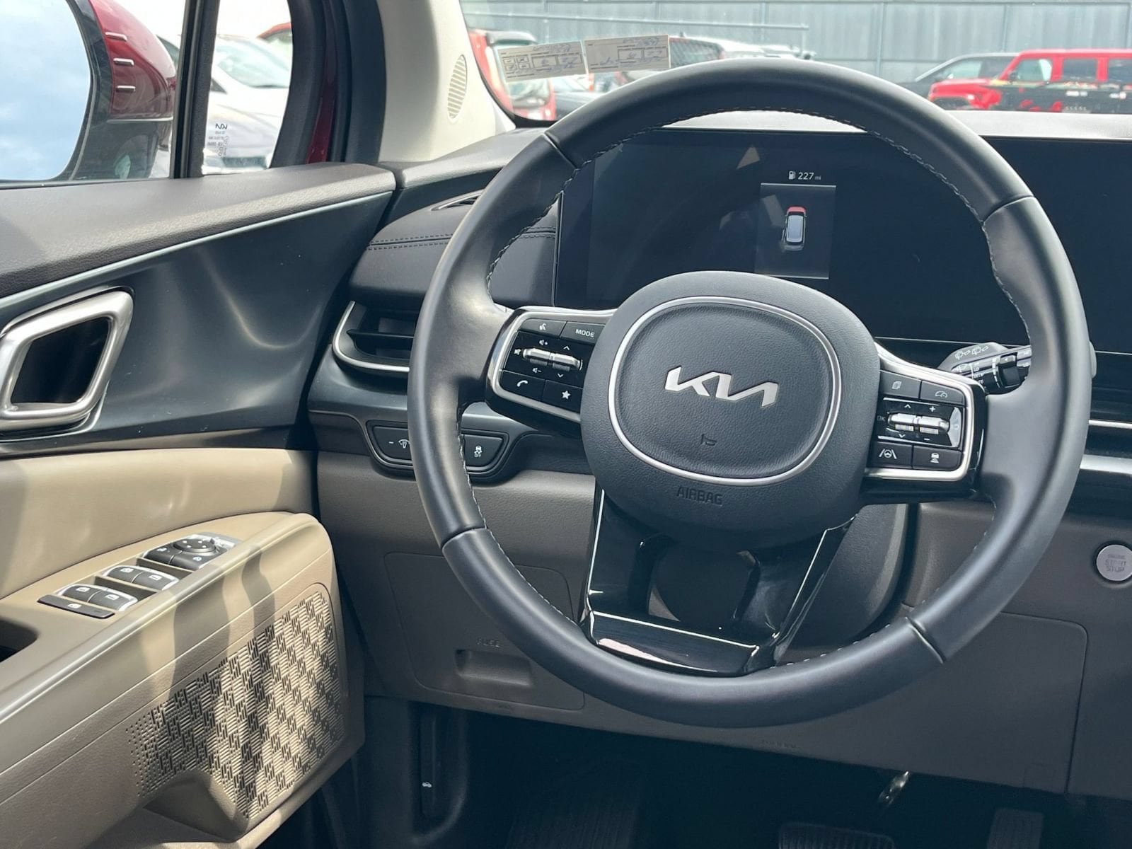 Thumbnail: 2026 Kia Carnival - 29