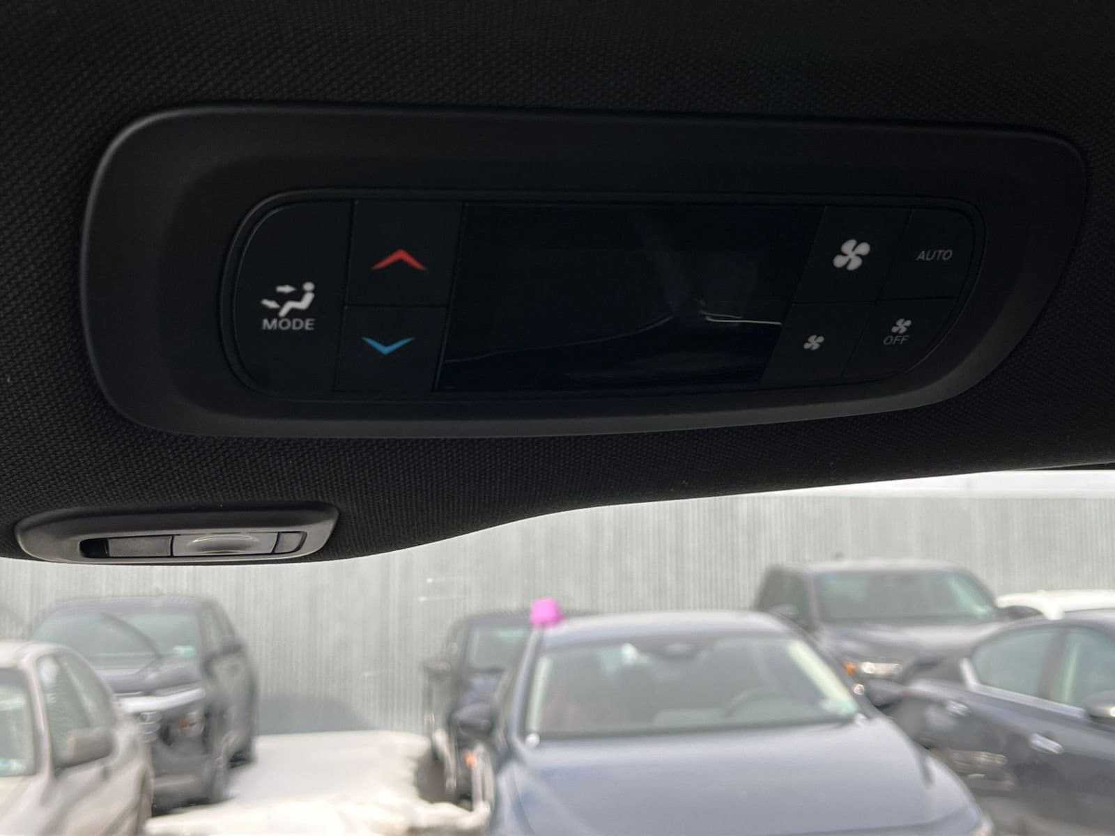 Thumbnail: 2025 Chrysler Pacifica - 23