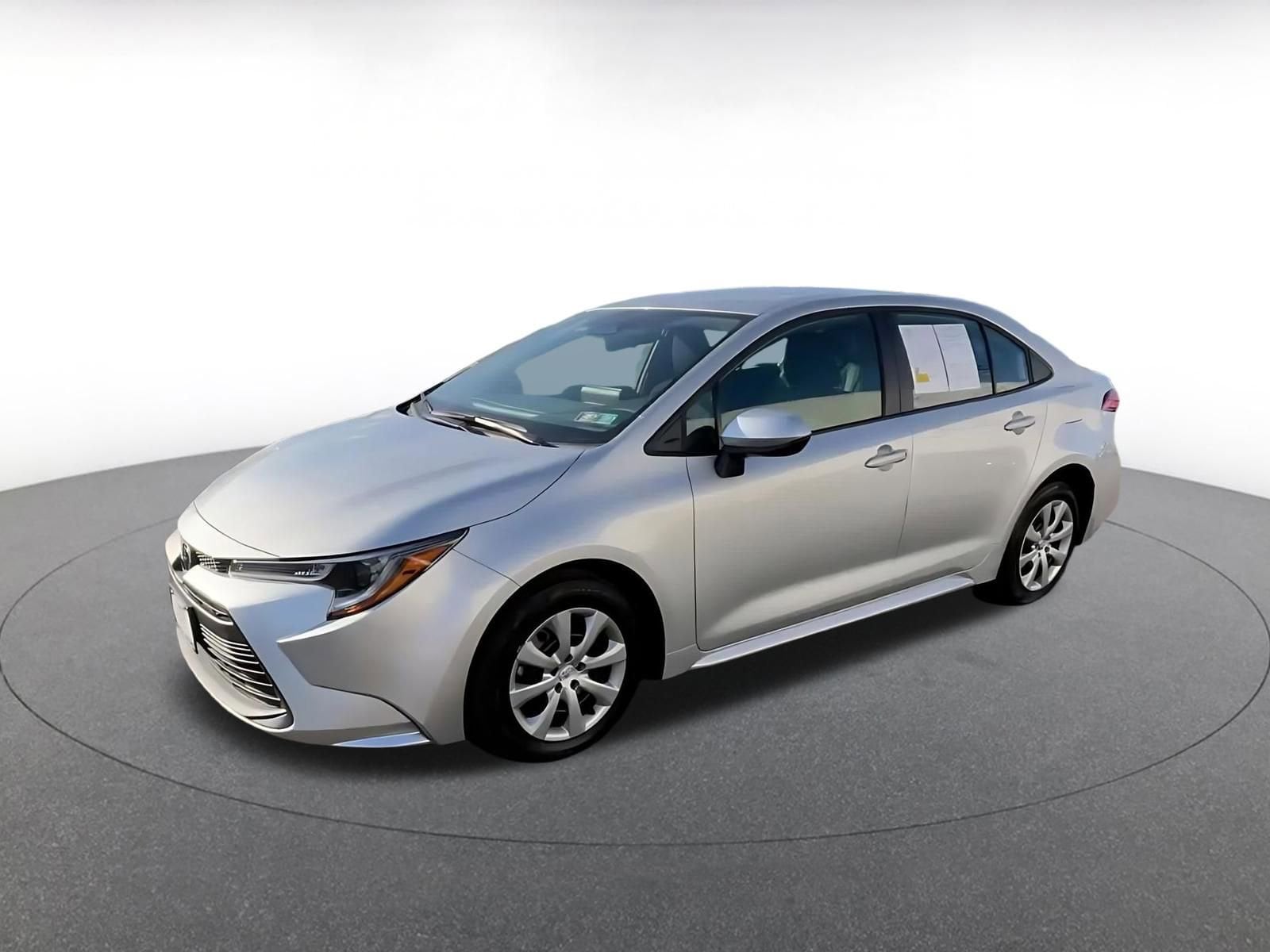 Thumbnail: 2025 Toyota Corolla - 6