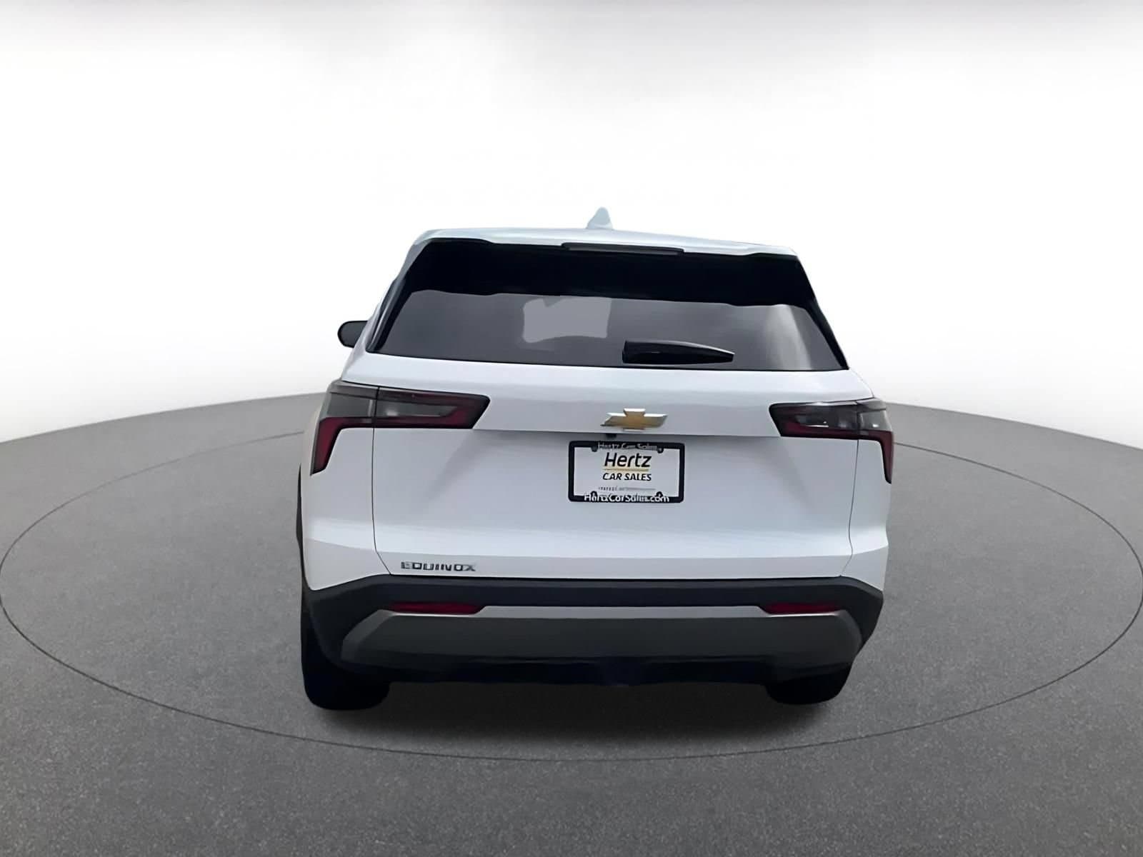 Thumbnail: 2025 Chevrolet Equinox - 10