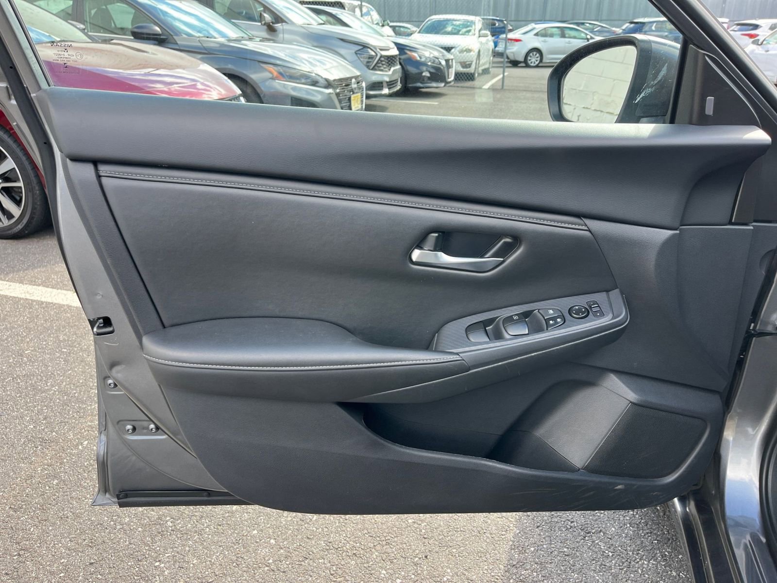 Thumbnail: 2025 Nissan Sentra - 18