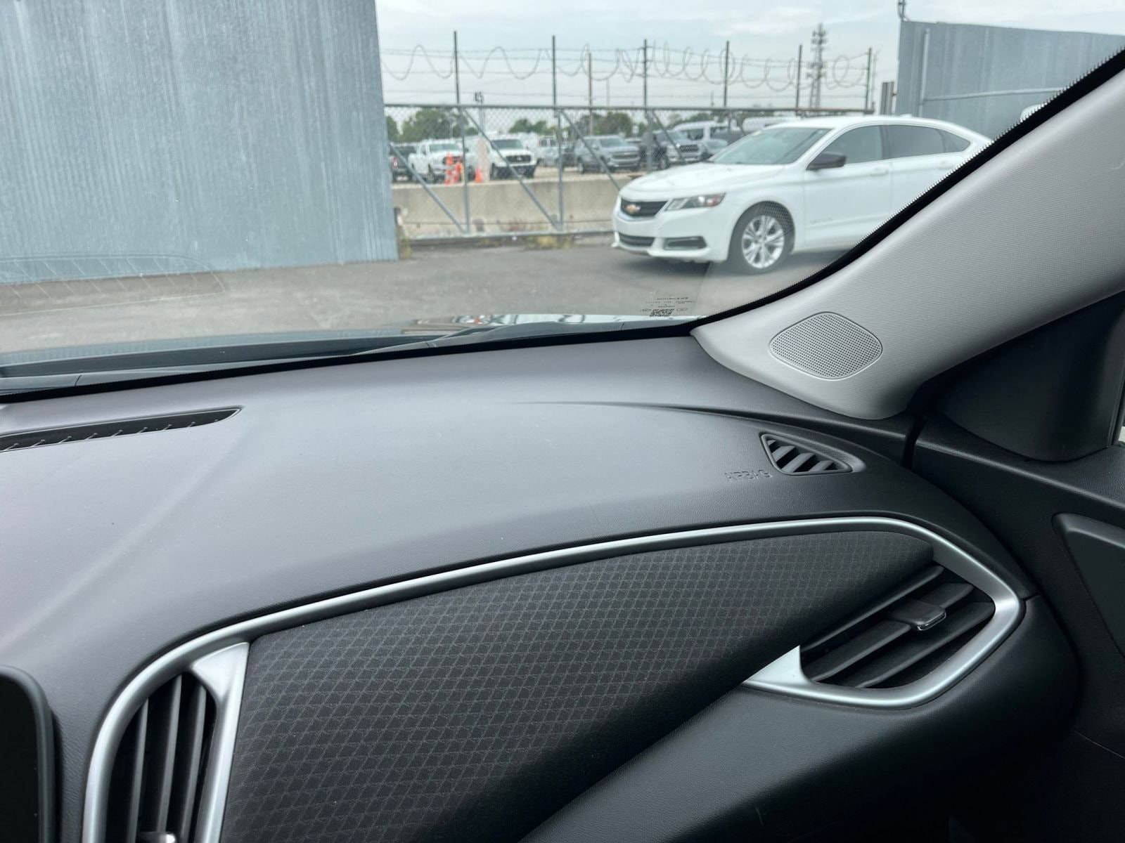 Thumbnail: 2024 Chevrolet Malibu - 34