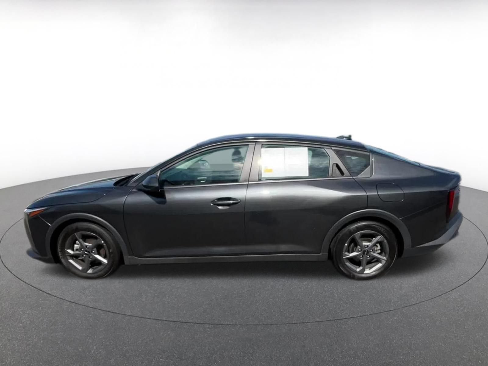 Thumbnail: 2025 Kia K4 - 8
