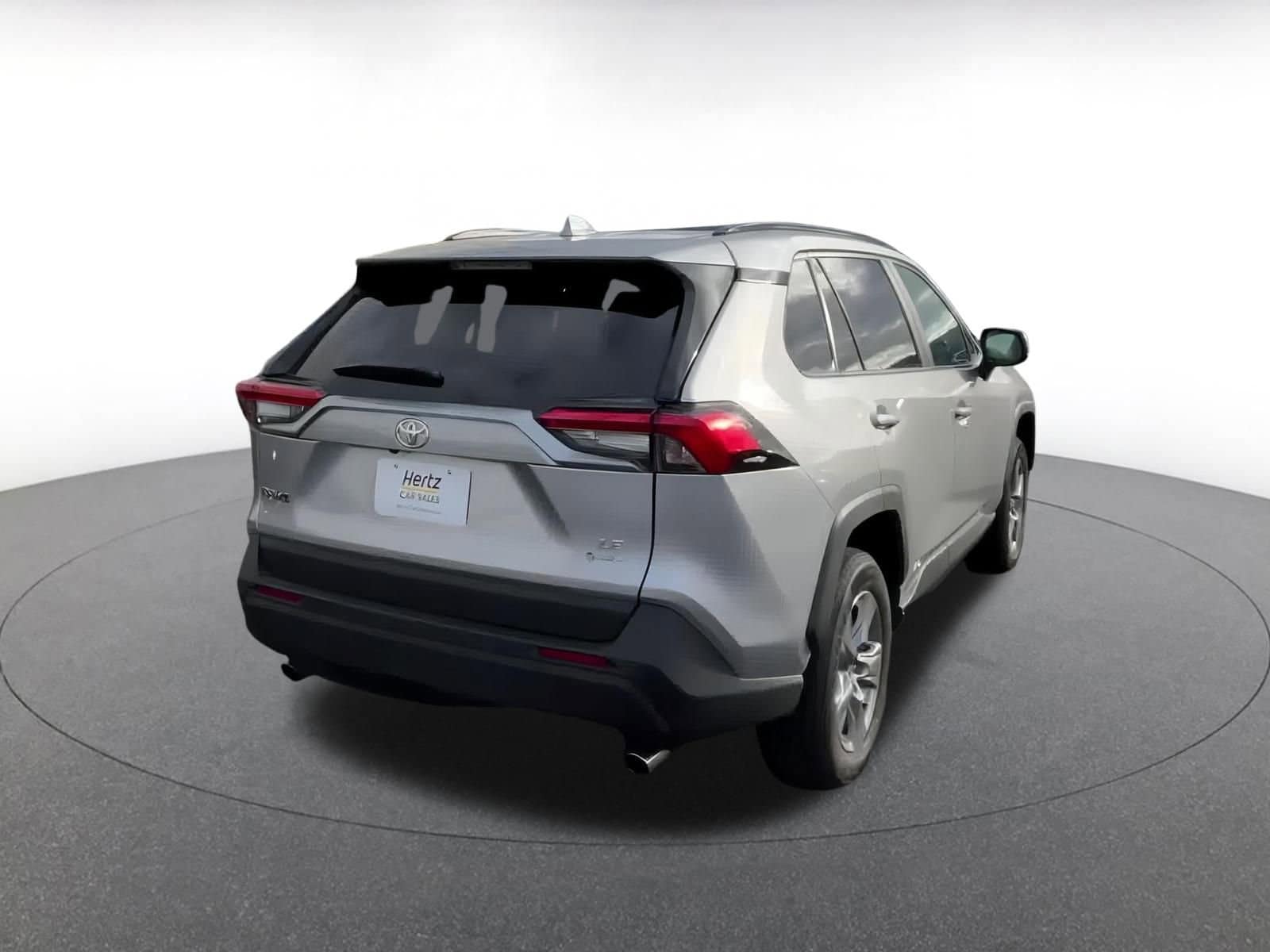 Thumbnail: 2025 Toyota RAV4 - 13