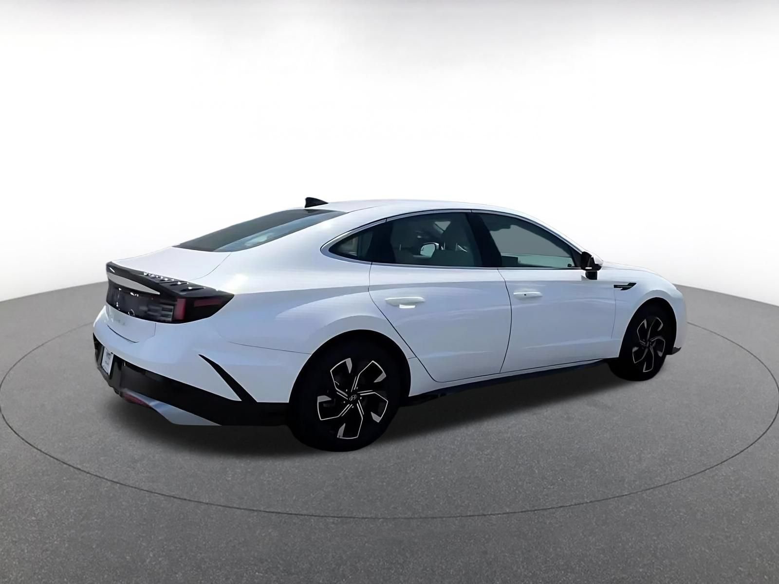 Thumbnail: 2025 Hyundai Sonata - 15