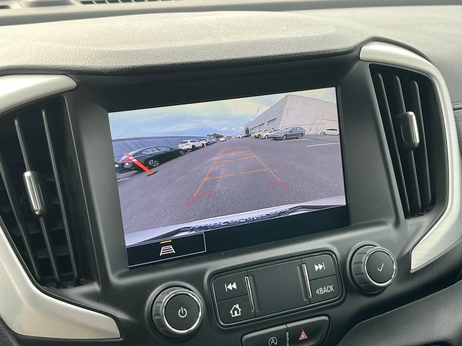 Thumbnail: 2023 GMC Terrain - 17