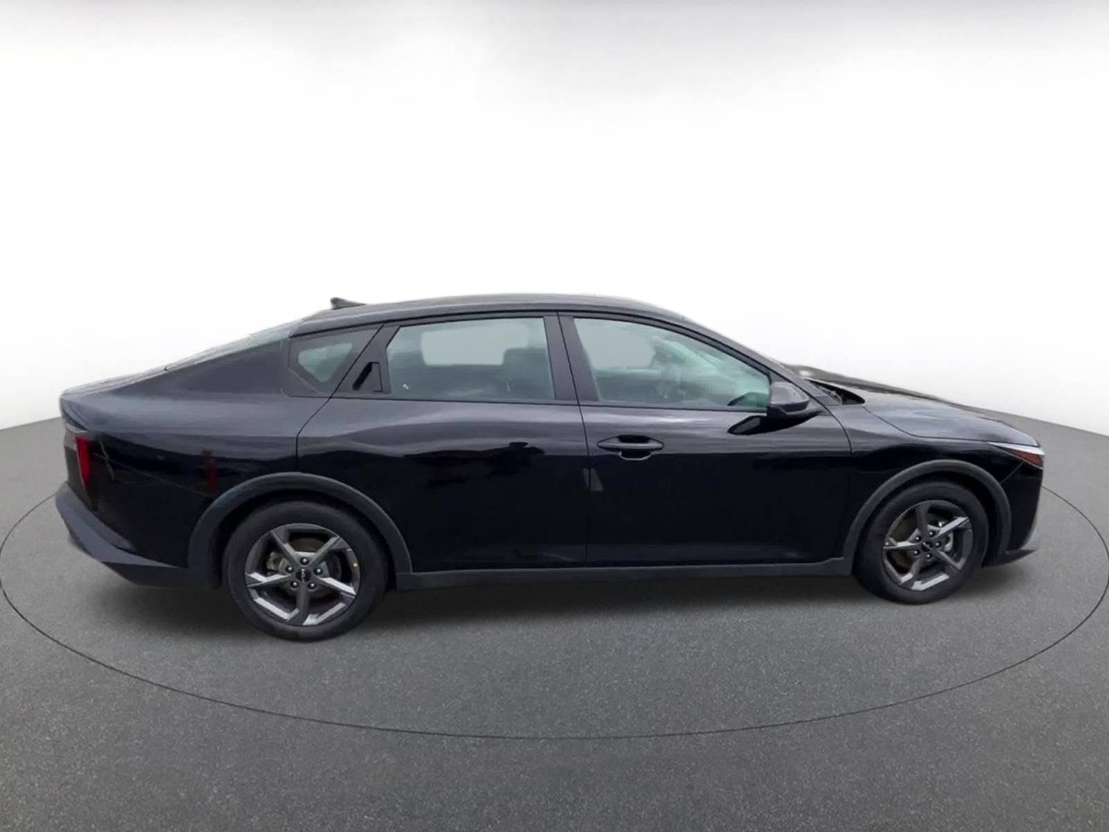 Thumbnail: 2025 Kia K4 - 16
