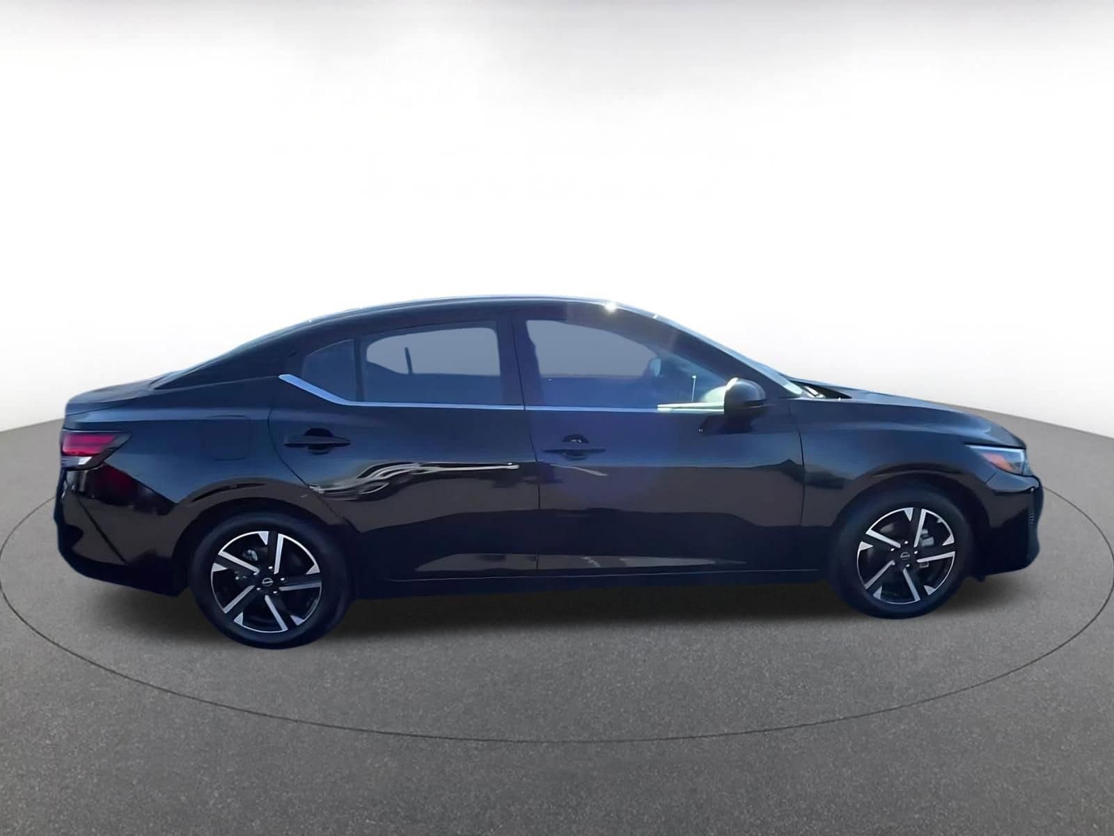 Thumbnail: 2025 Nissan Sentra - 16