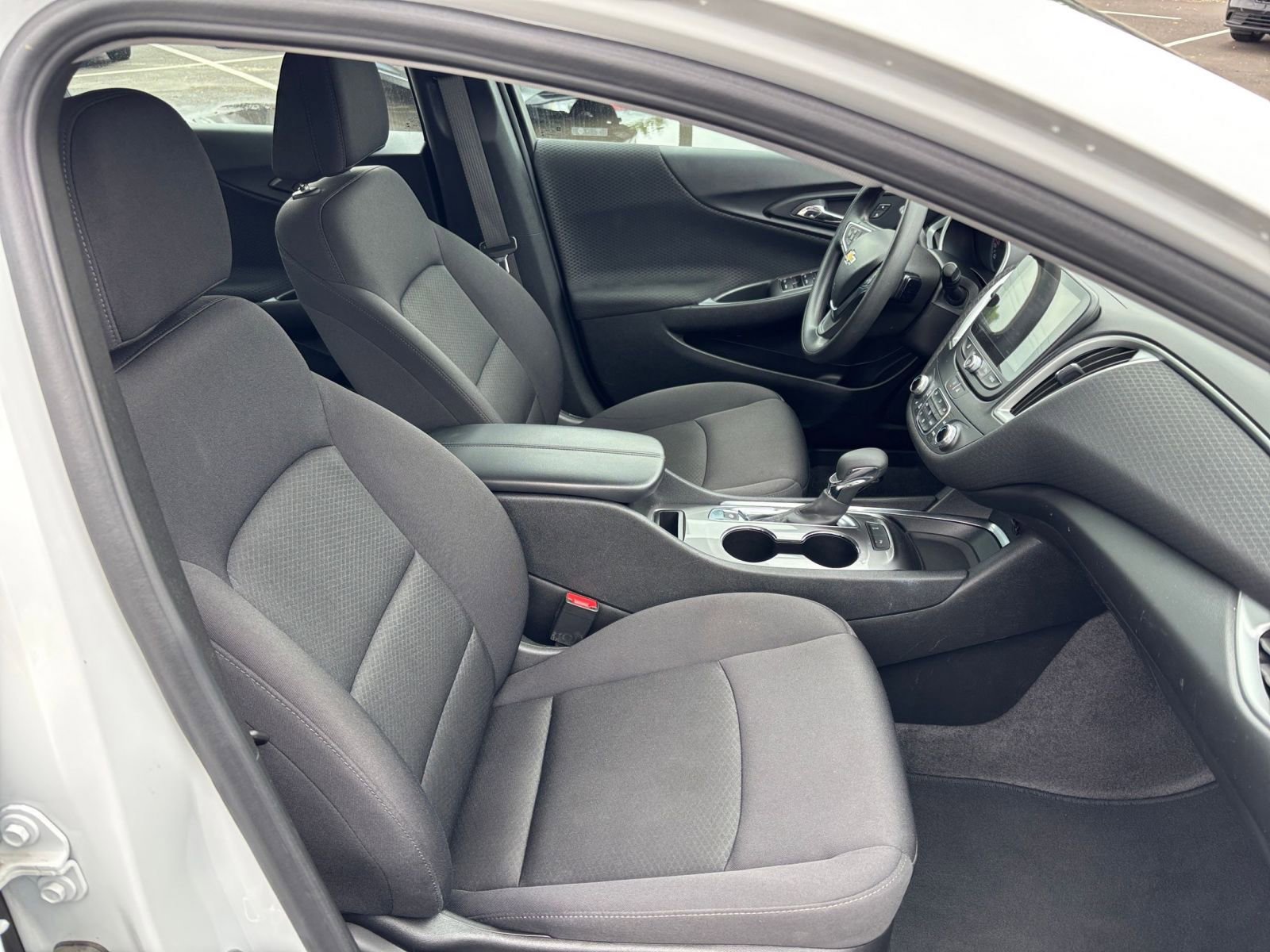 Thumbnail: 2024 Chevrolet Malibu - 27