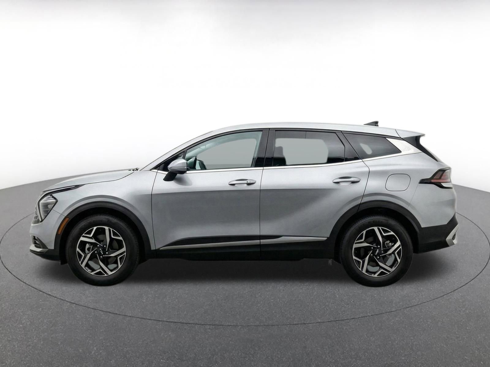 Thumbnail: 2025 Kia Sportage - 5