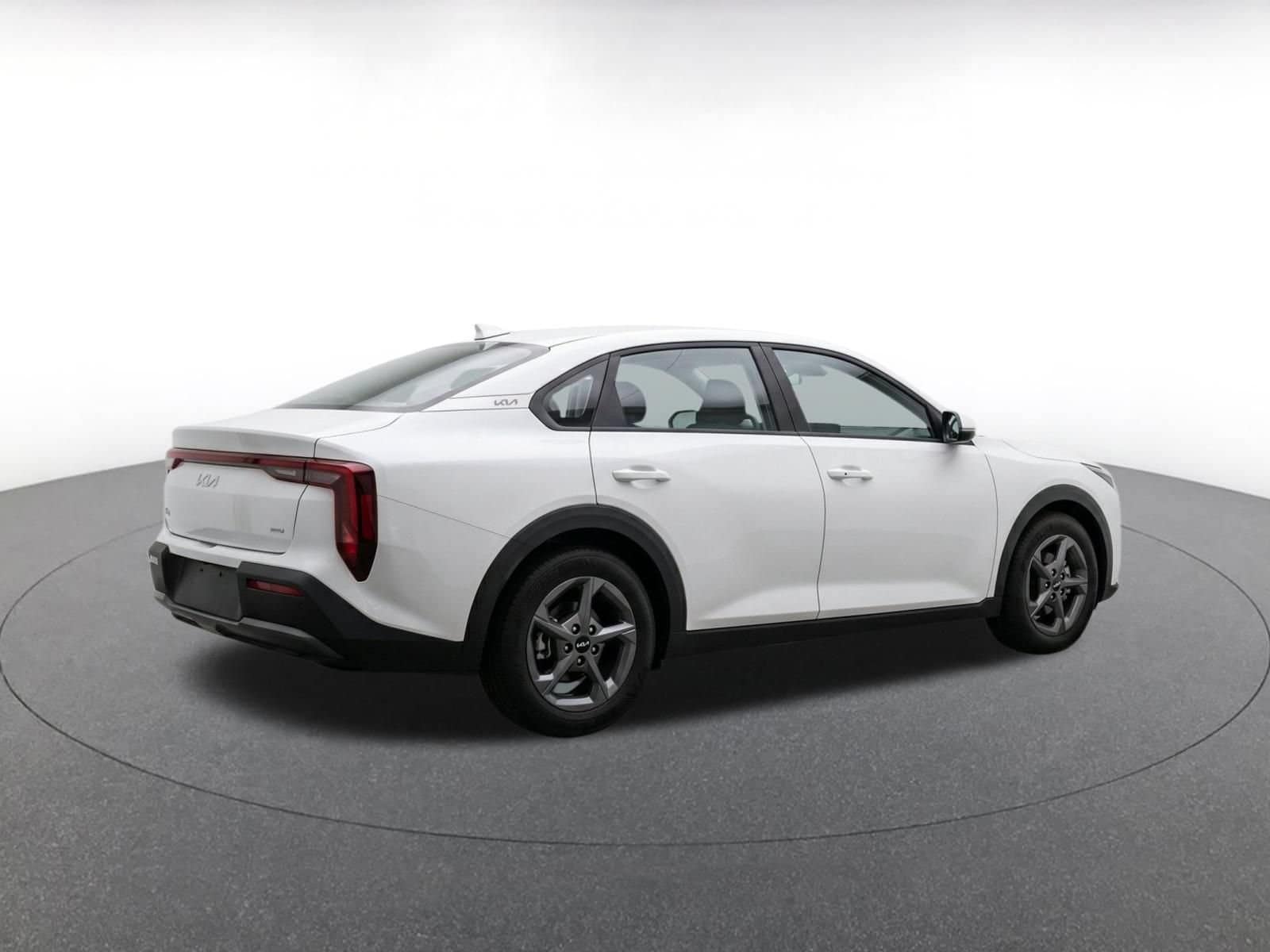 Thumbnail: 2025 Kia K4 - 8