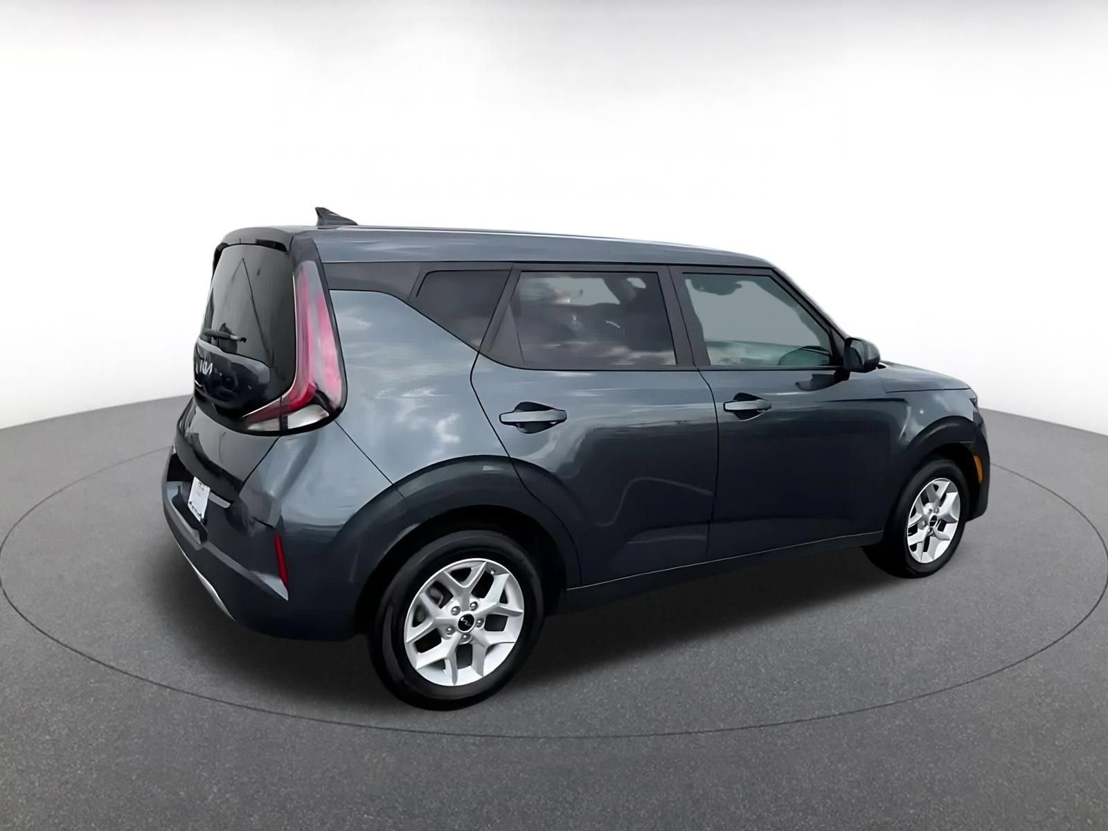 Thumbnail: 2025 Kia Soul - 15