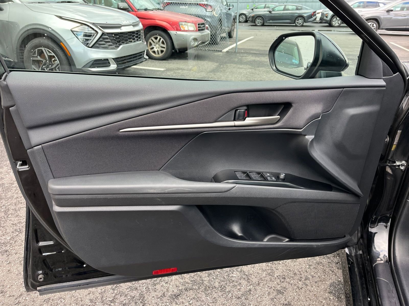 Thumbnail: 2025 Toyota Camry - 20