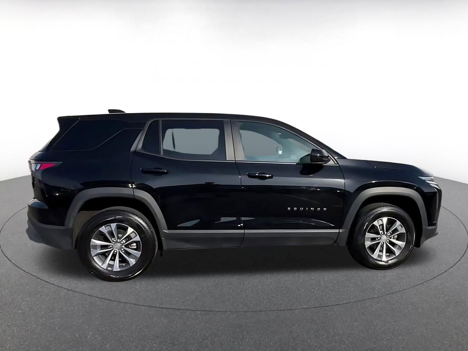 Thumbnail: 2025 Chevrolet Equinox - 15