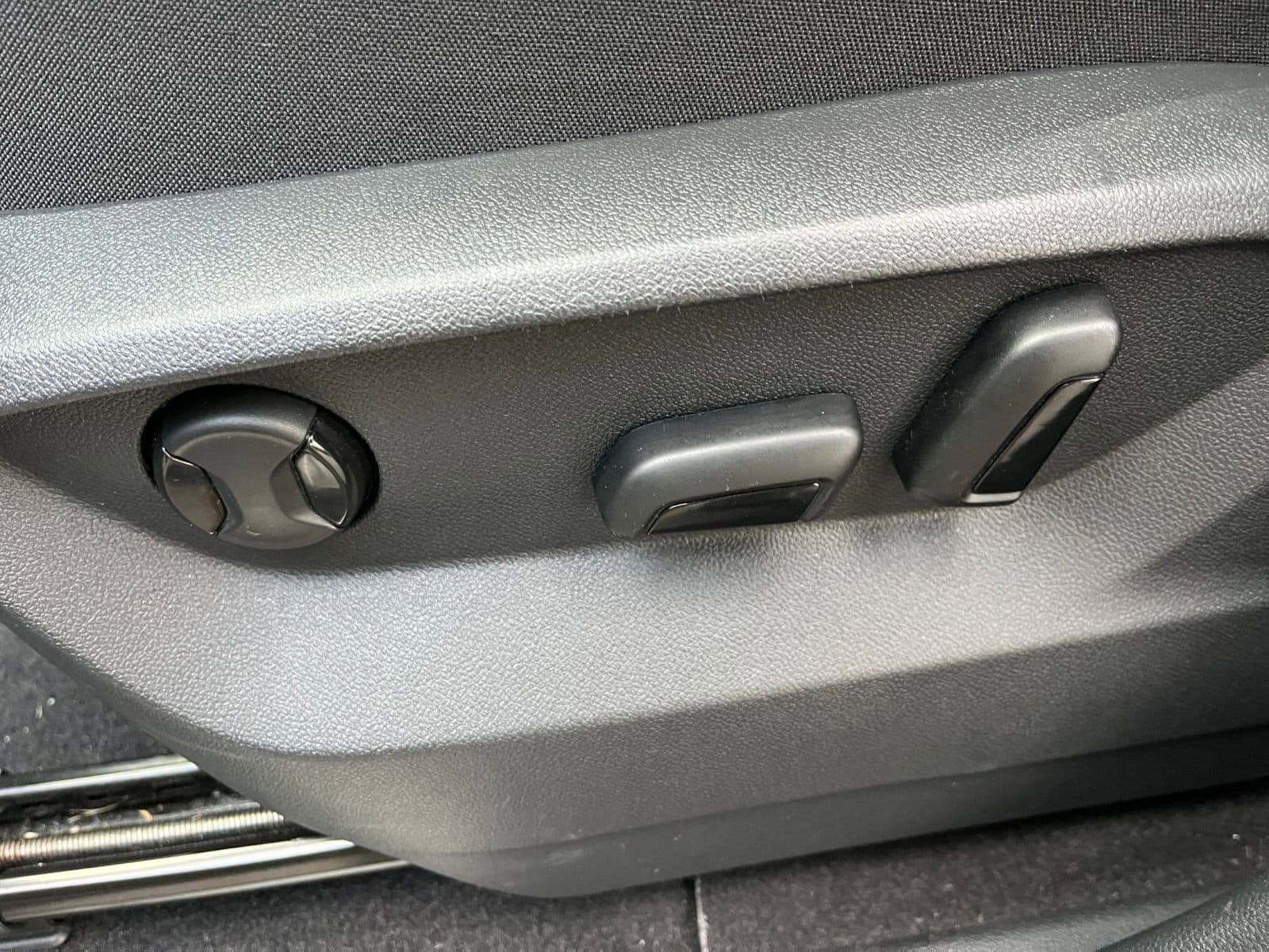 Thumbnail: 2025 Volkswagen Atlas - 23