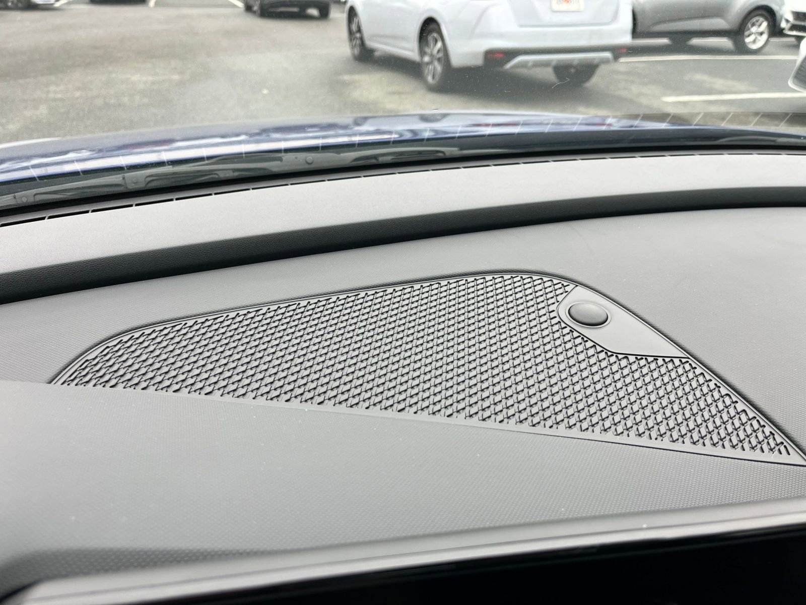 Thumbnail: 2025 Hyundai Elantra - 17