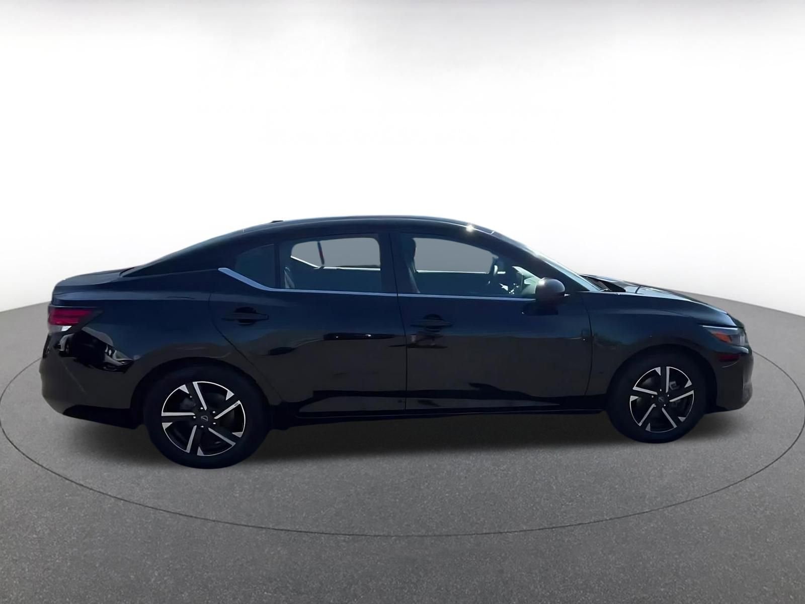 Thumbnail: 2025 Nissan Sentra - 16