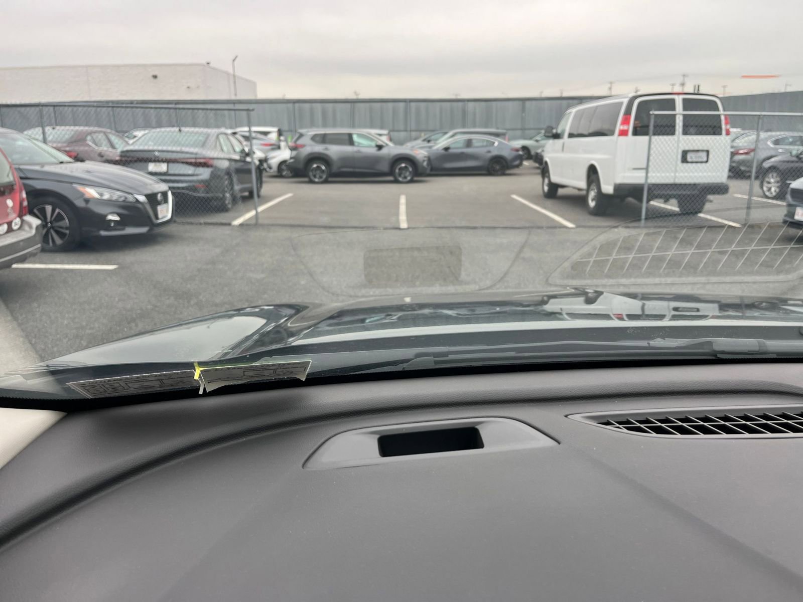 Thumbnail: 2025 Buick Encore GX - 33