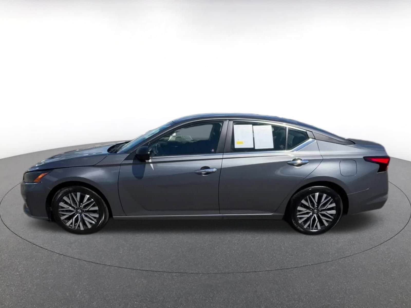 Thumbnail: 2024 Nissan Altima - 8