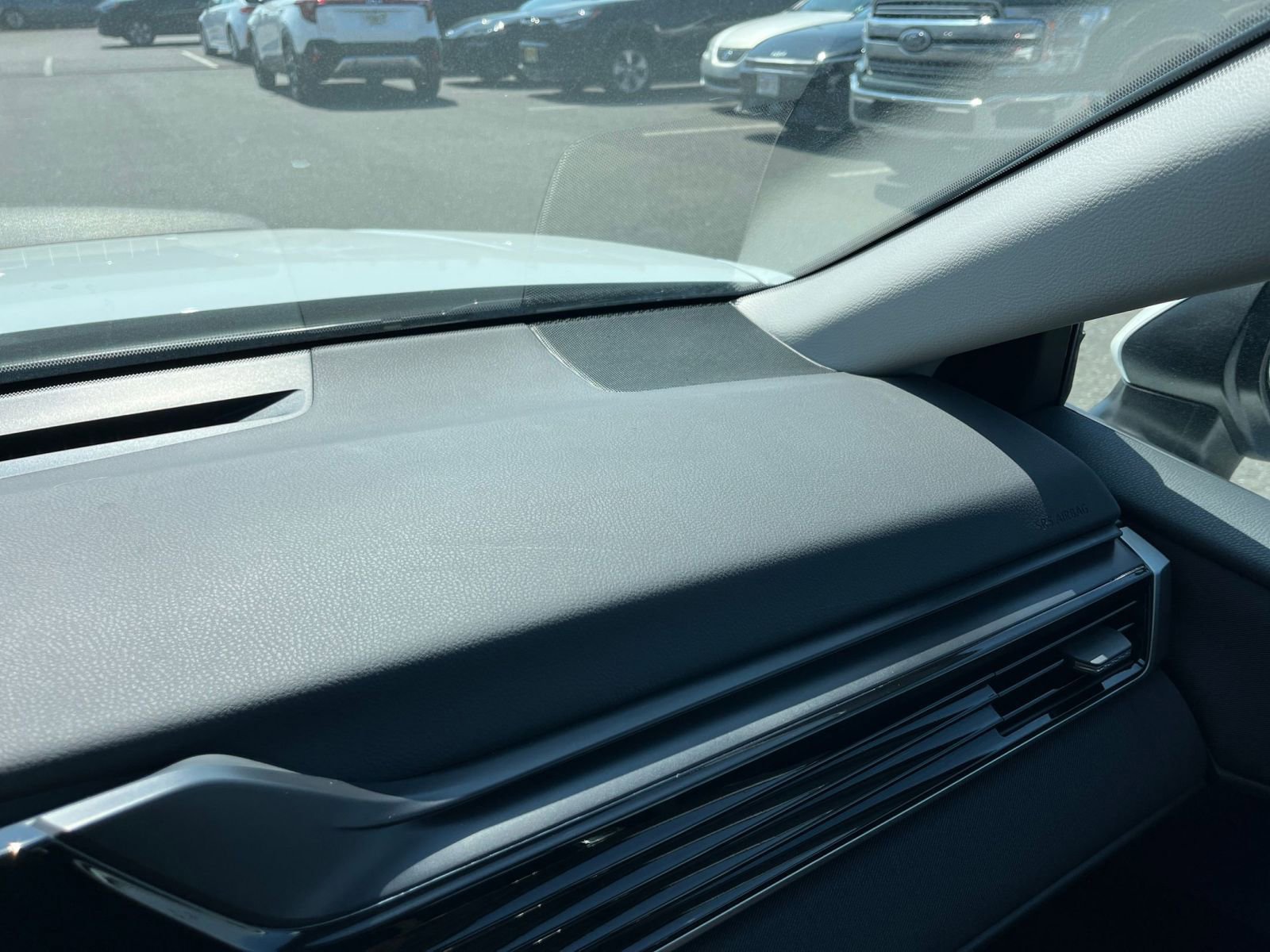 Thumbnail: 2025 Toyota Camry - 34