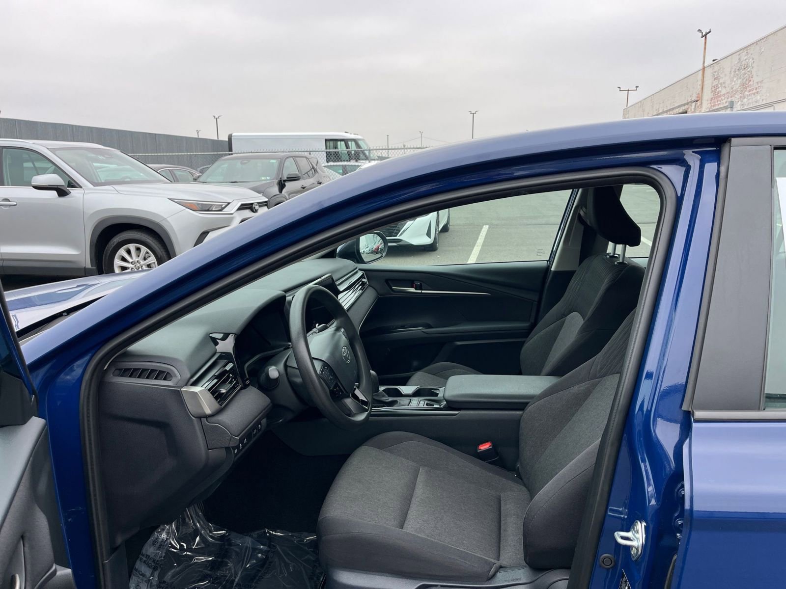 Thumbnail: 2025 Toyota Camry - 26