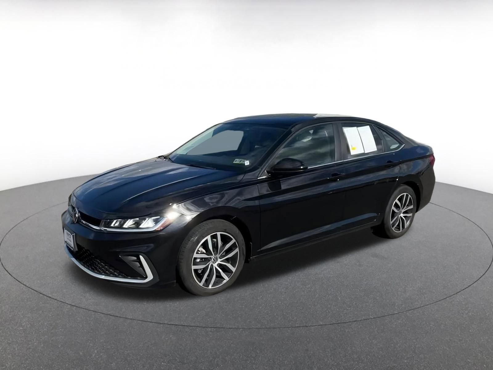 Thumbnail: 2025 Volkswagen Jetta - 7