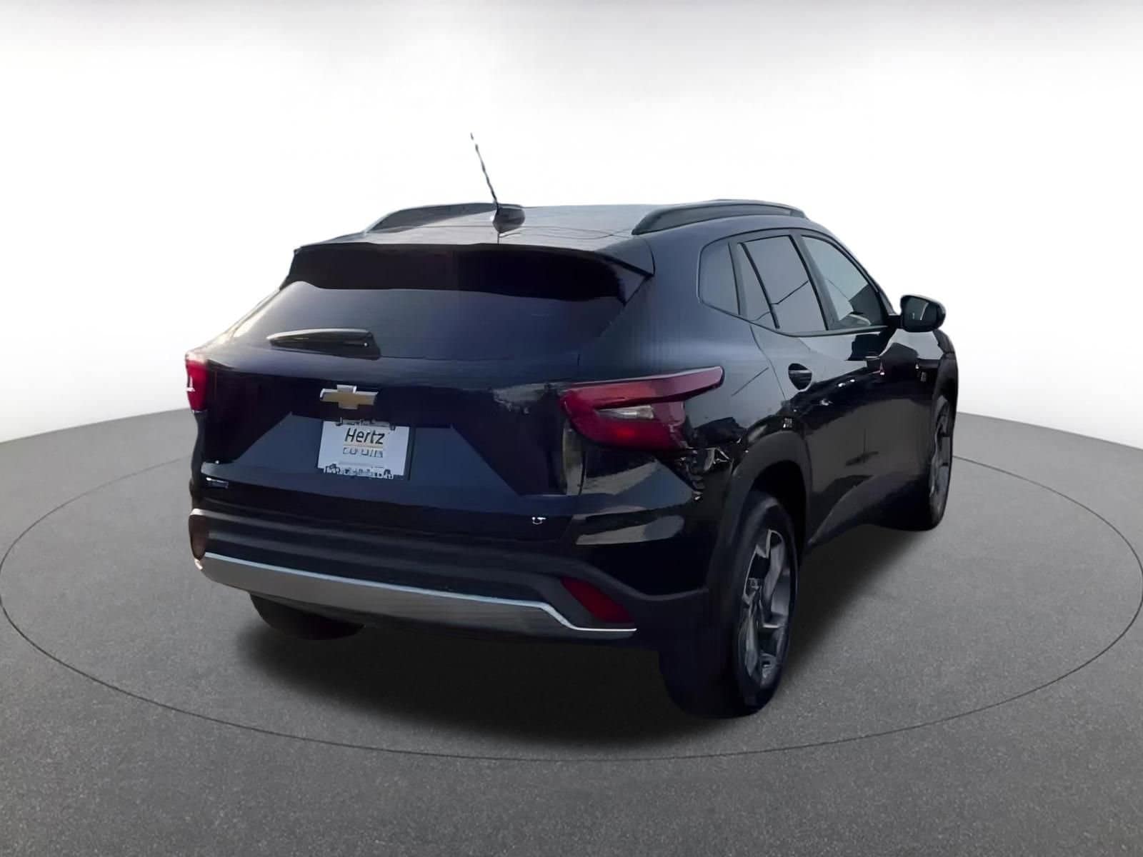 Thumbnail: 2025 Chevrolet Trax - 12