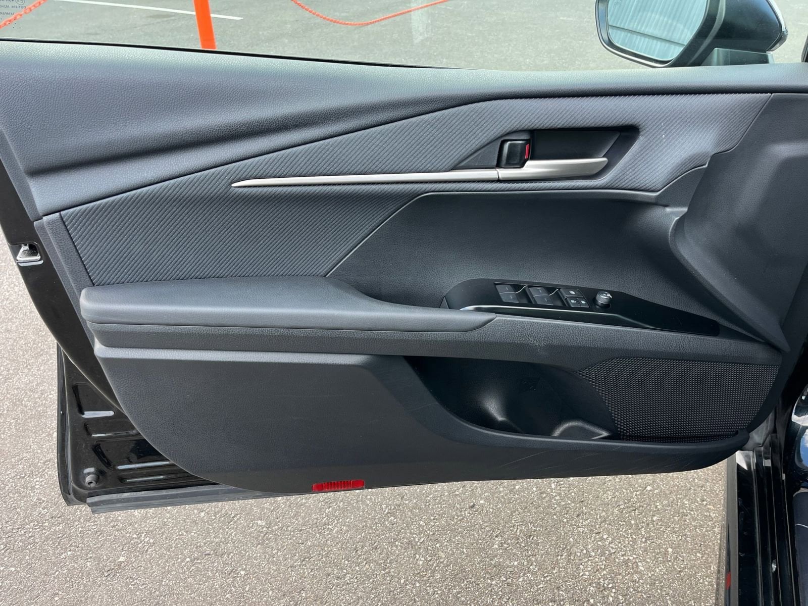 Thumbnail: 2025 Toyota Camry - 20