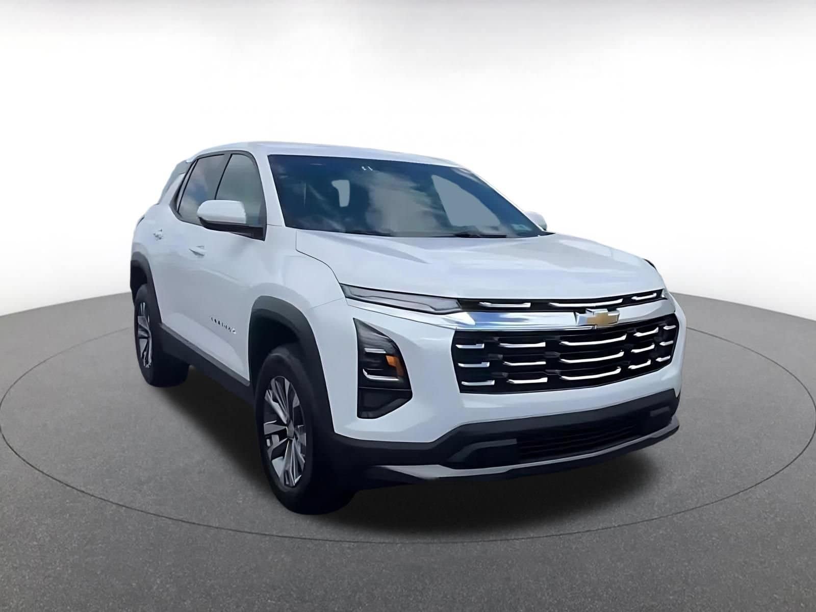 Thumbnail: 2025 Chevrolet Equinox - 3