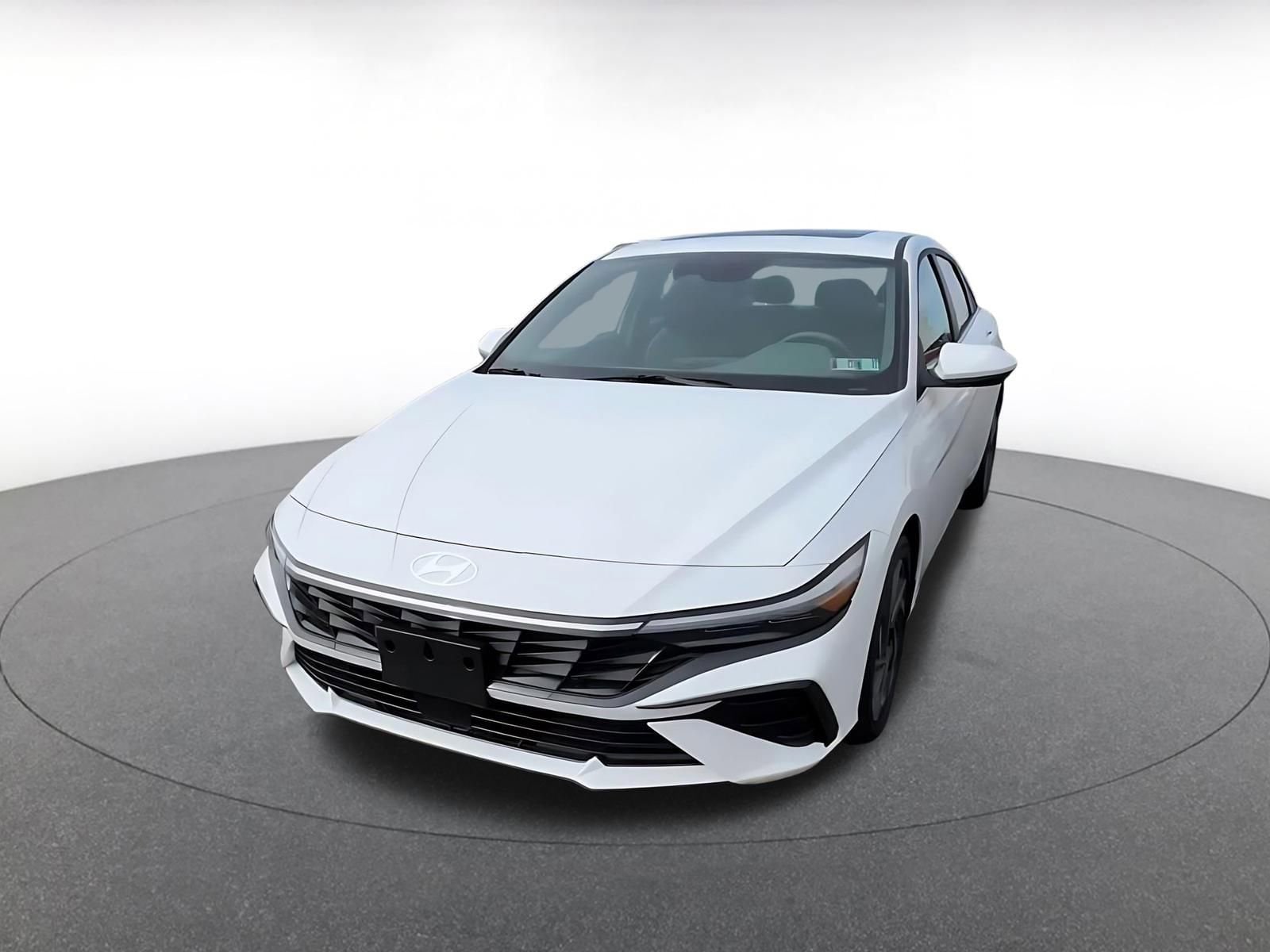 Thumbnail: 2025 Hyundai Elantra - 6