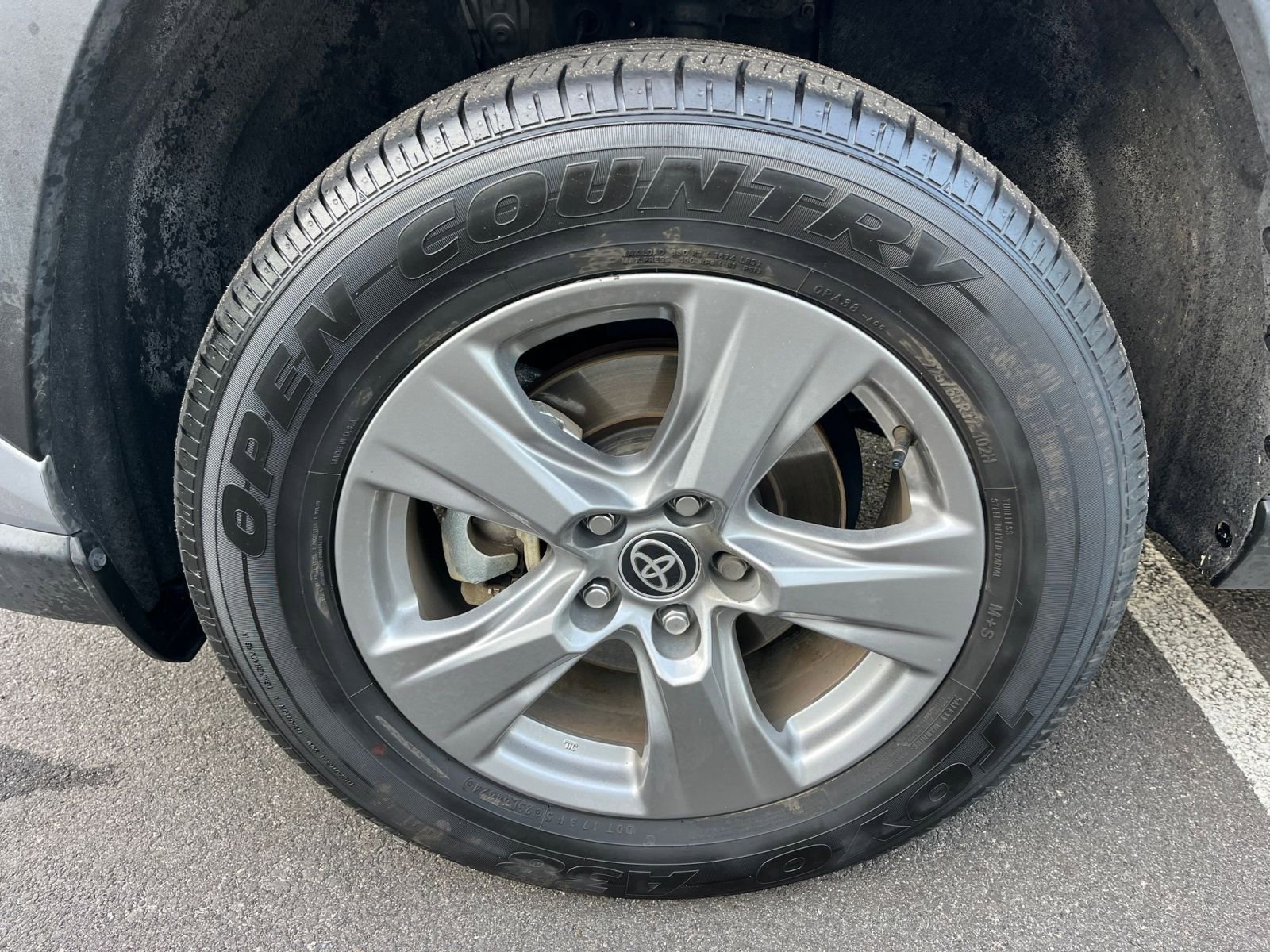 Thumbnail: 2025 Toyota RAV4 - 29