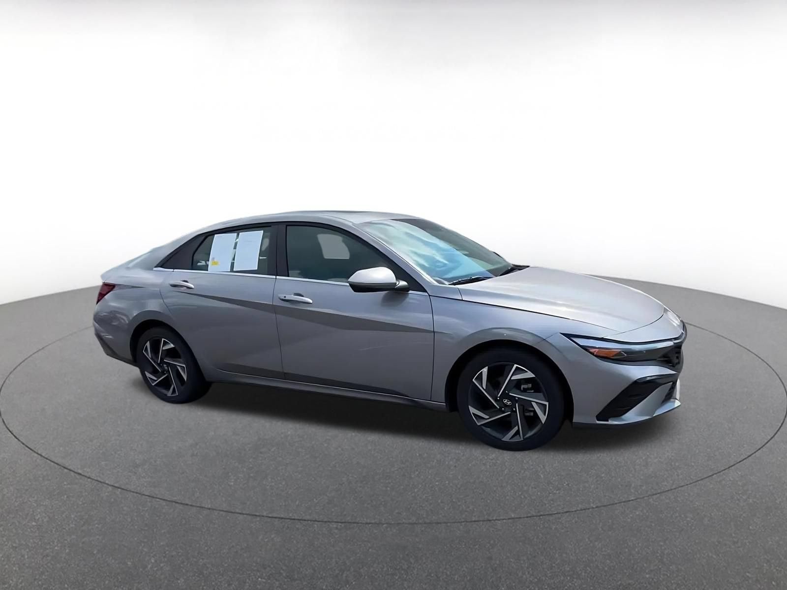 Thumbnail: 2025 Hyundai Elantra - 2