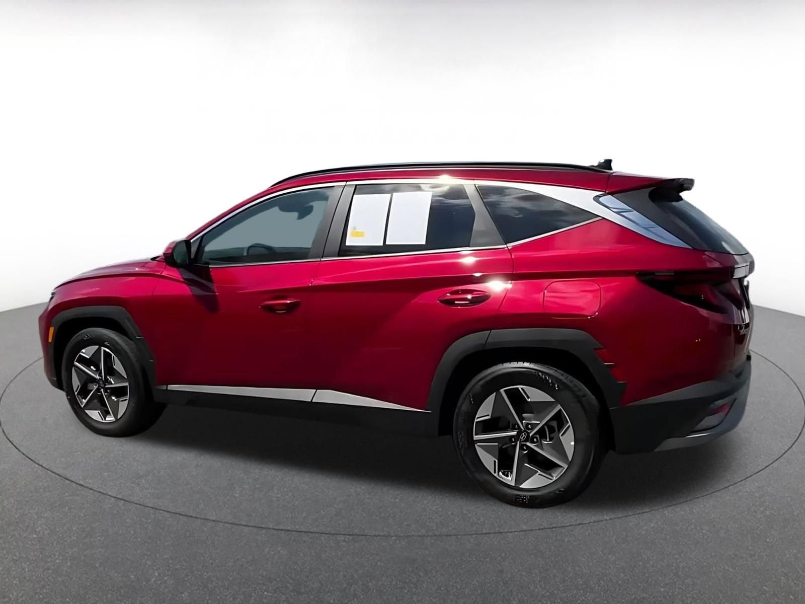 Thumbnail: 2025 Hyundai Tucson - 10