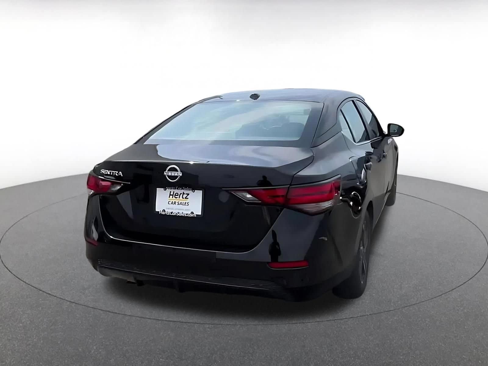 Thumbnail: 2025 Nissan Sentra - 12