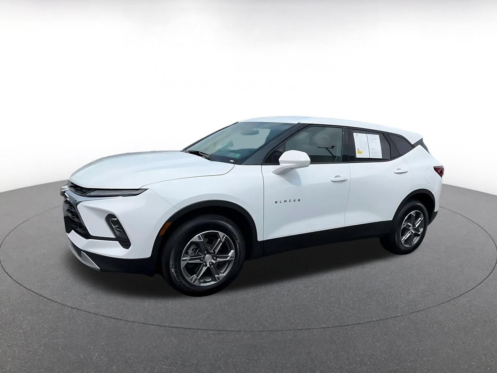 Thumbnail: 2025 Chevrolet Blazer - 6