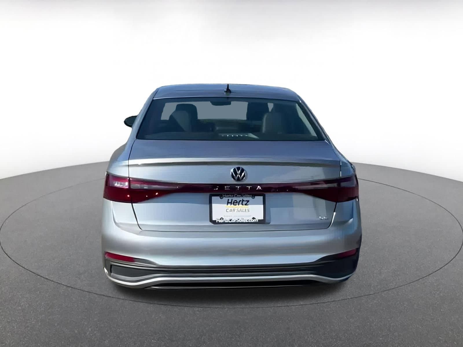 Thumbnail: 2025 Volkswagen Jetta - 12