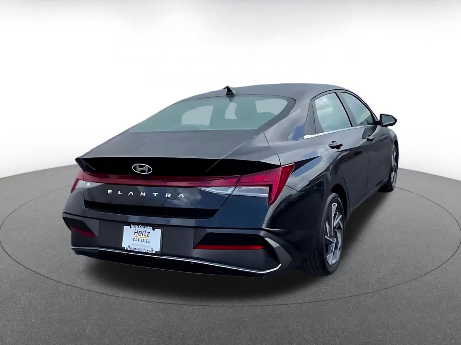 Thumbnail: 2025 Hyundai Elantra - 12