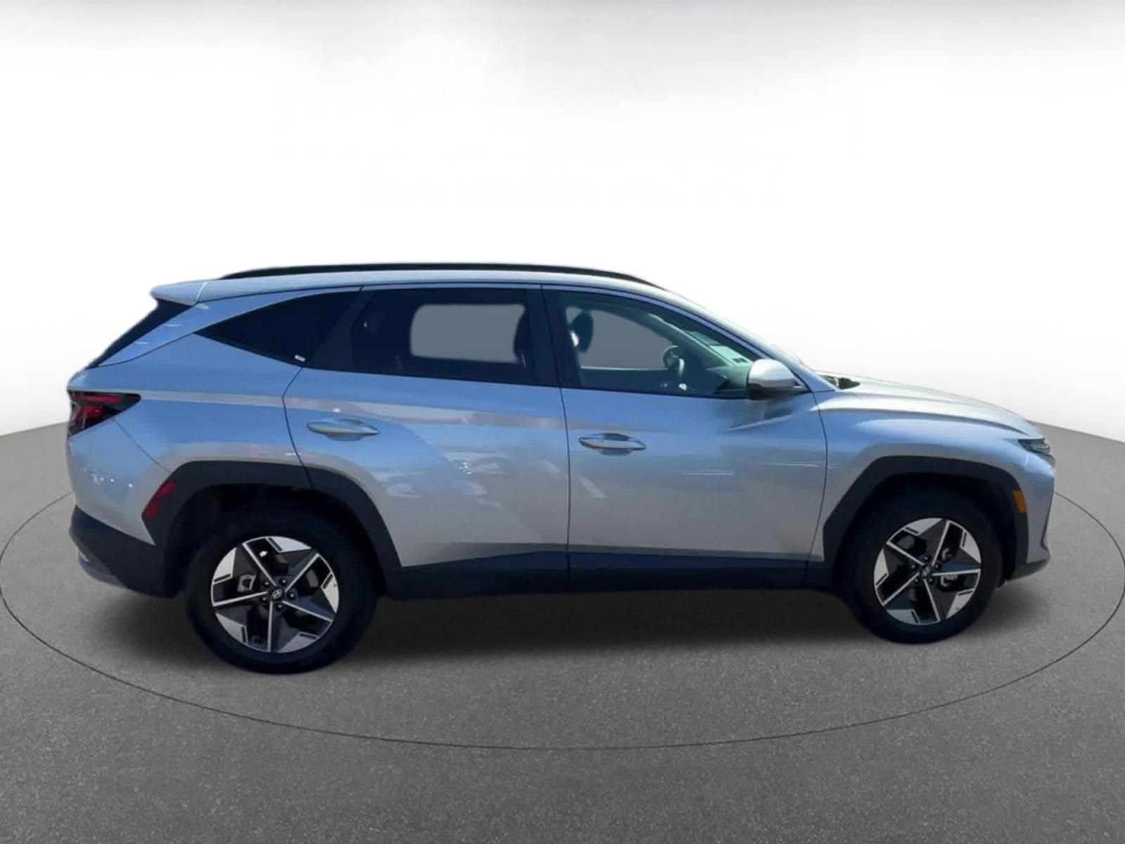 Thumbnail: 2025 Hyundai Tucson - 16