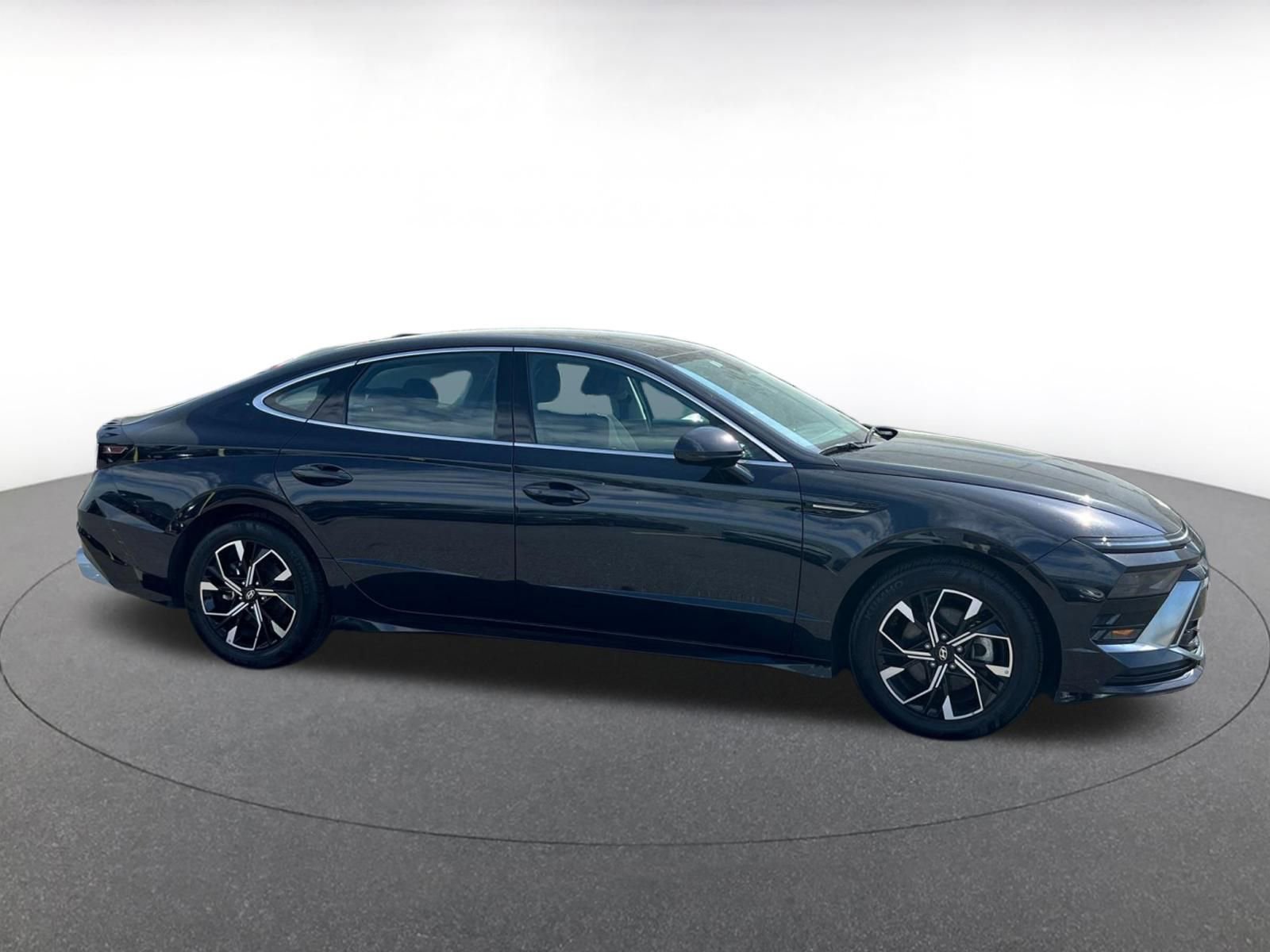 Thumbnail: 2025 Hyundai Sonata - 15