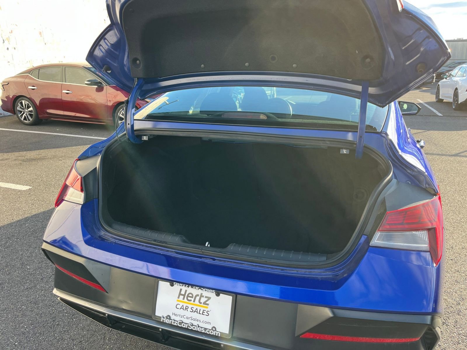 Thumbnail: 2025 Hyundai Elantra - 31