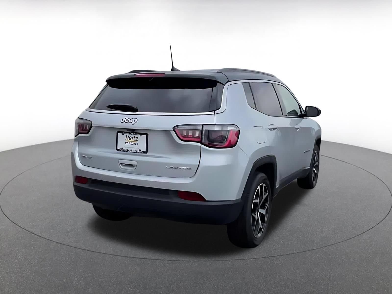 Thumbnail: 2025 Jeep Compass - 13