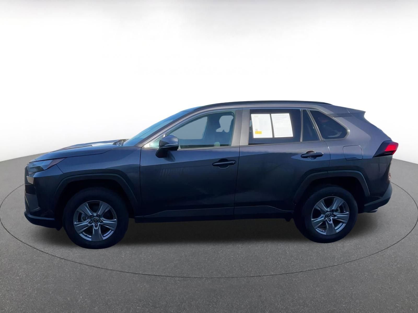 Thumbnail: 2025 Toyota RAV4 - 8