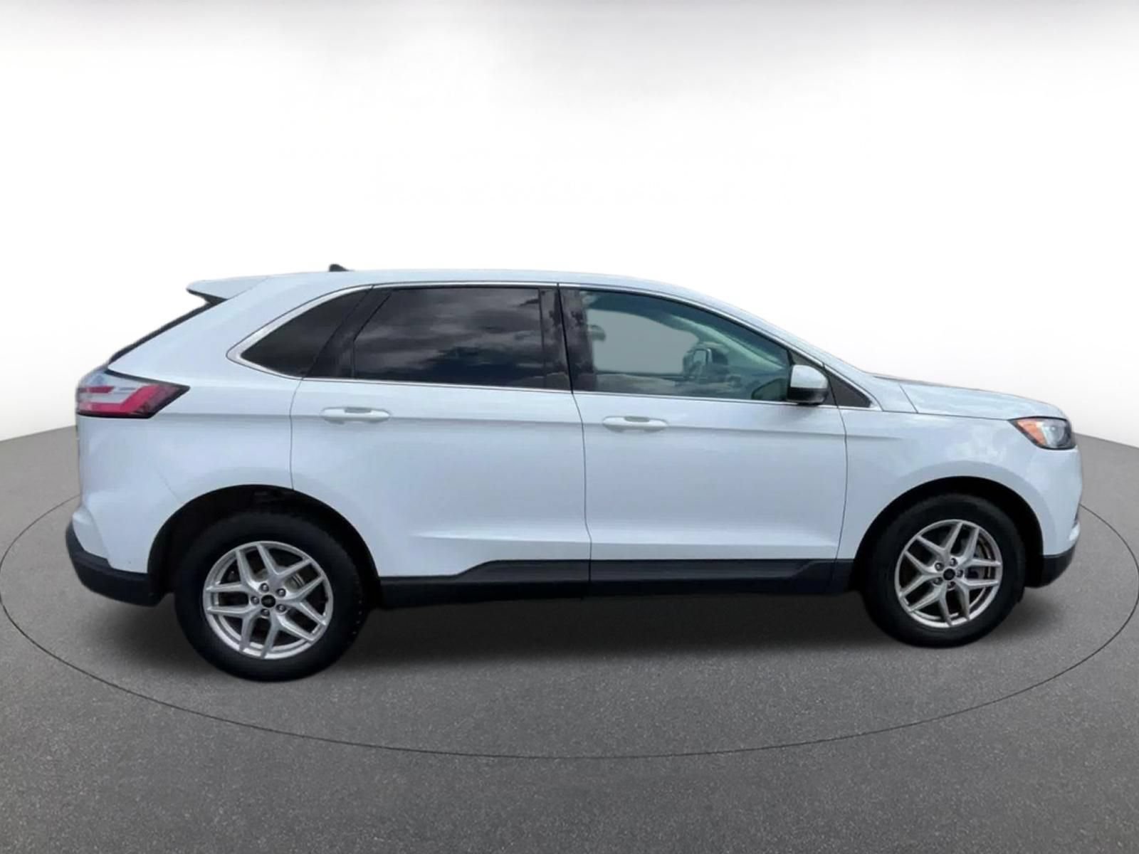 Thumbnail: 2024 Ford Edge - 15