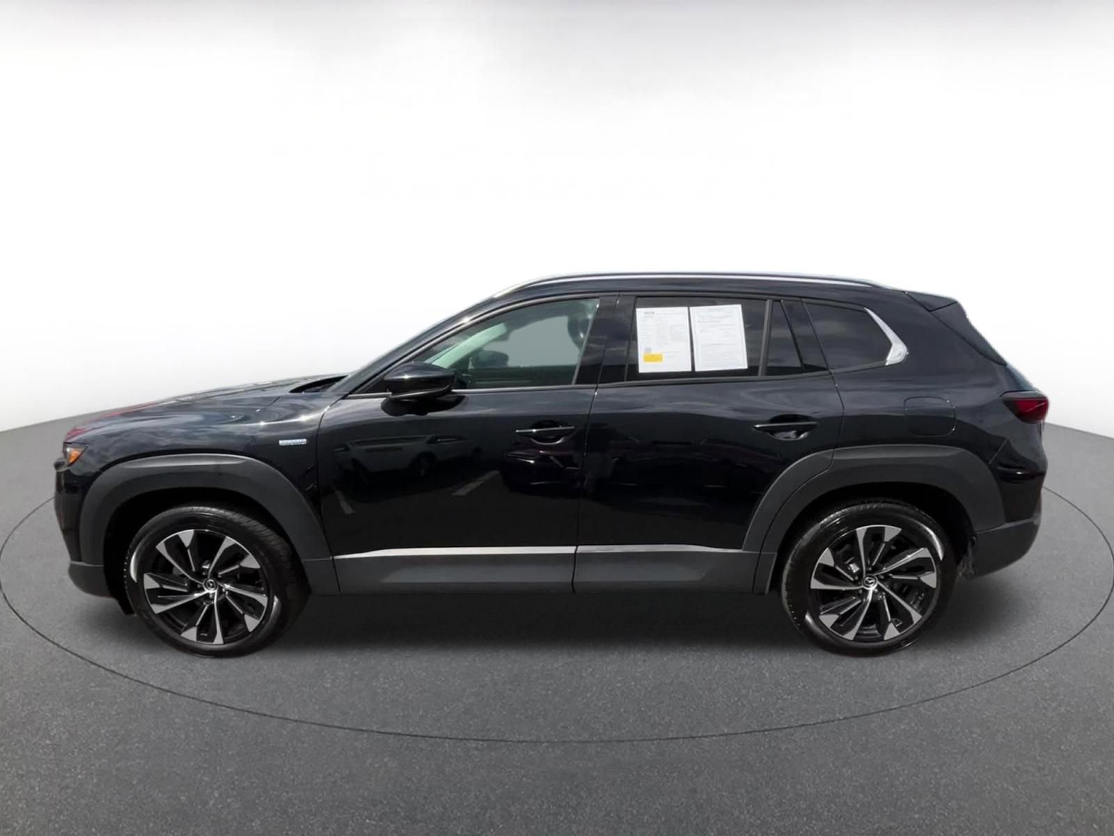 Thumbnail: 2025 Mazda CX-50 - 8