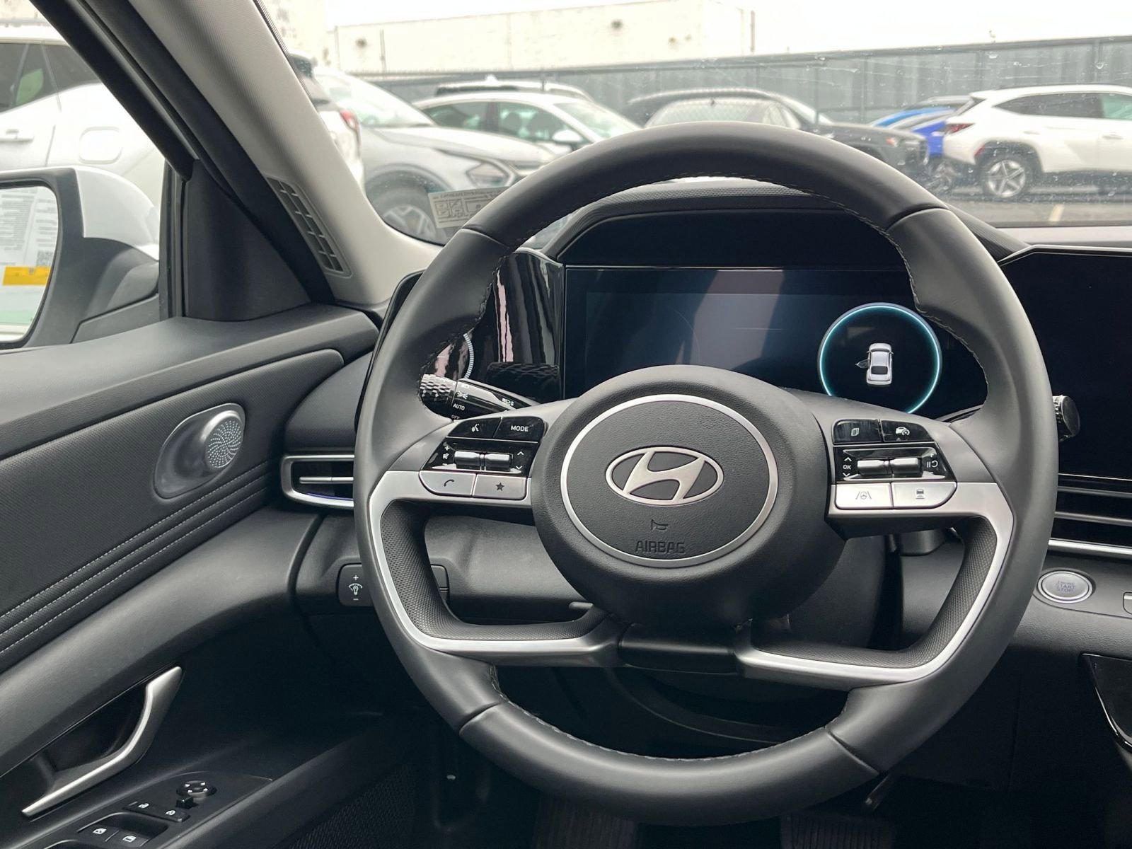 Thumbnail: 2025 Hyundai Elantra - 28