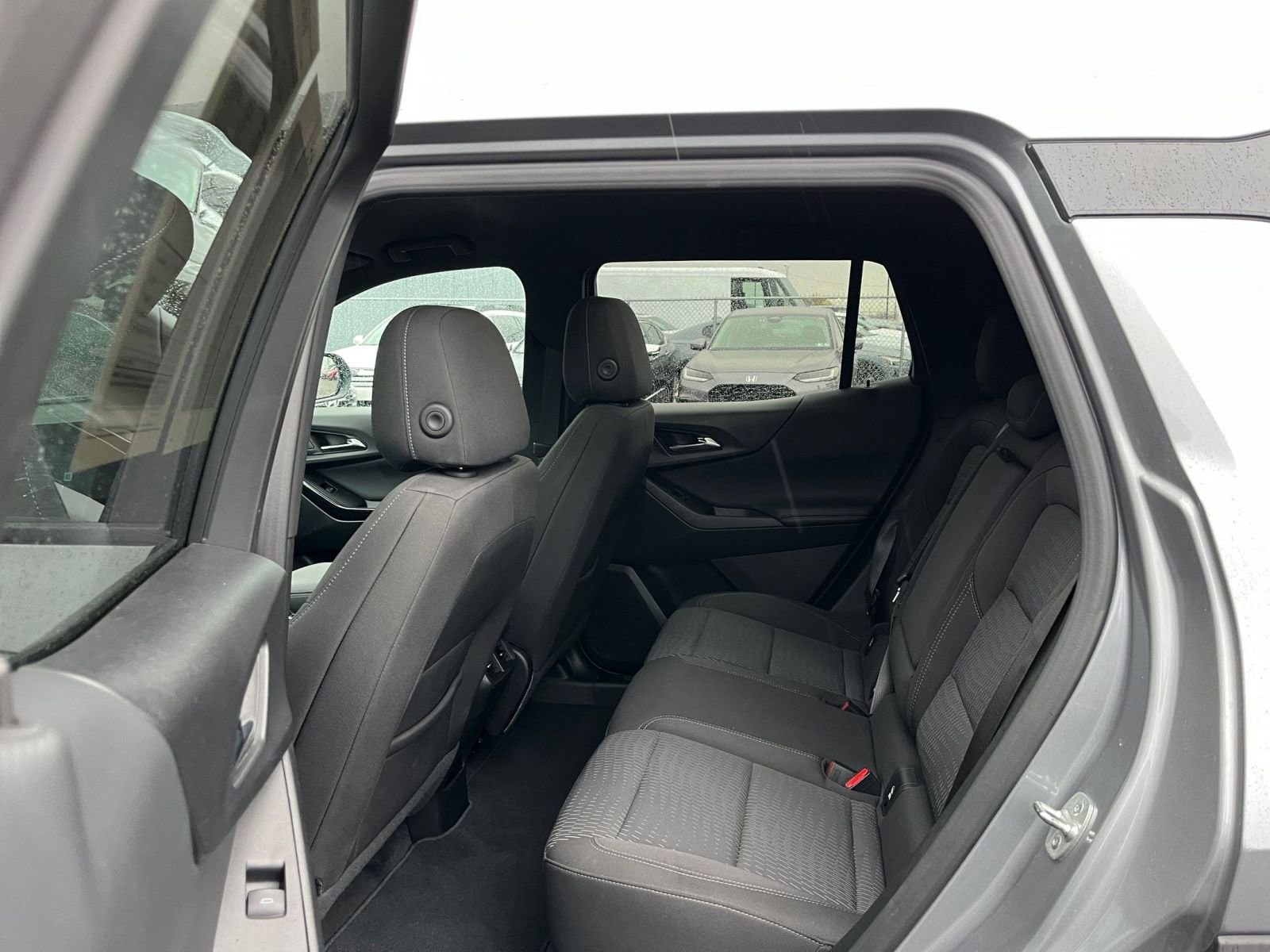 Thumbnail: 2025 Chevrolet Equinox - 25