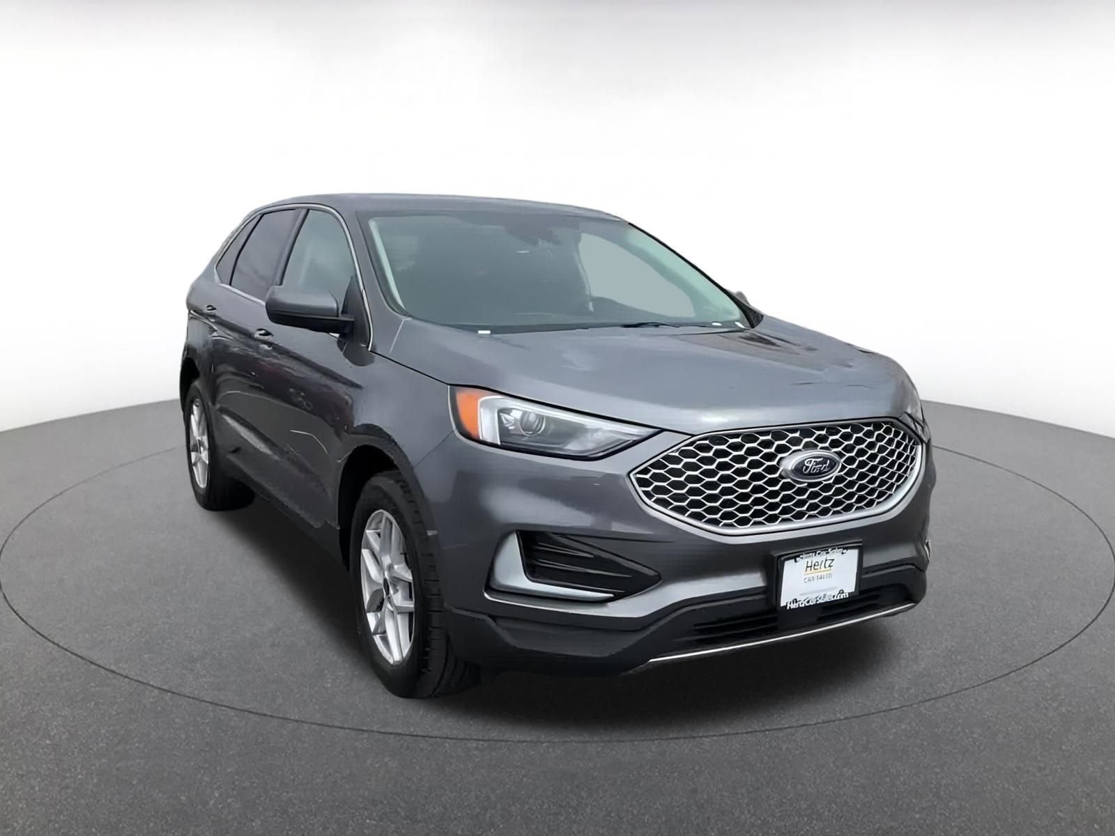 Thumbnail: 2024 Ford Edge - 3