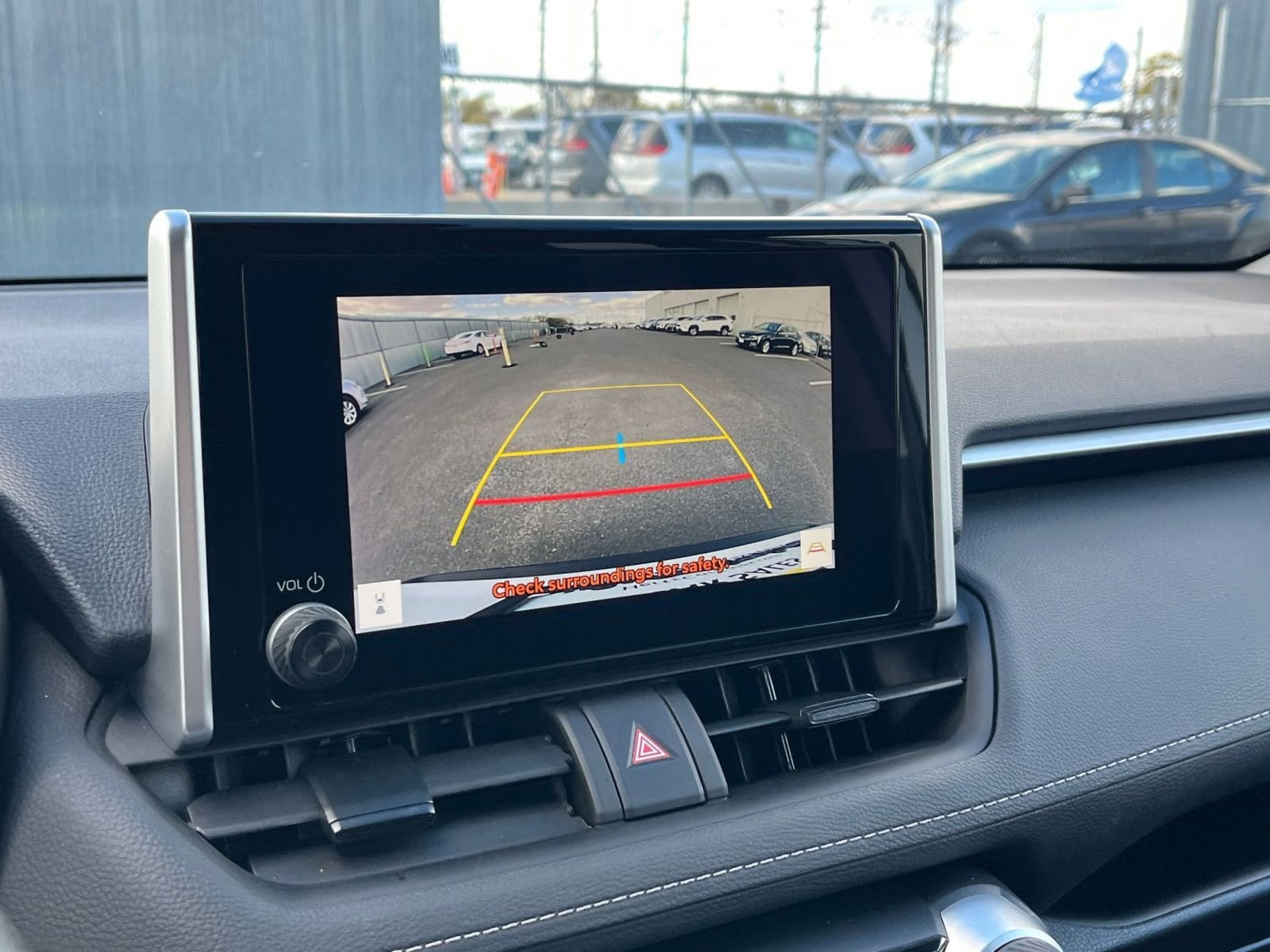 Thumbnail: 2025 Toyota RAV4 - 17