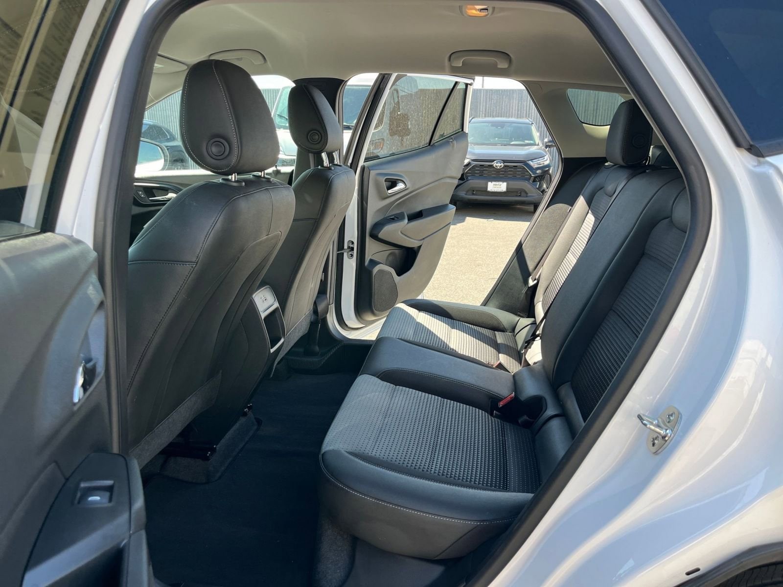 Thumbnail: 2025 Chevrolet Trax - 26